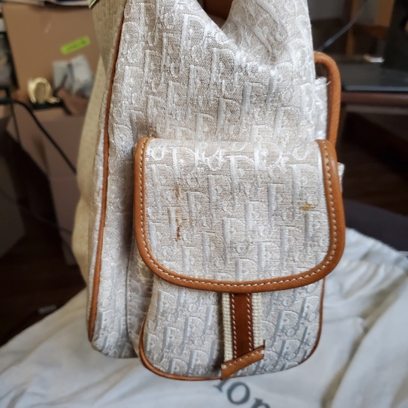 Dior Diorrissimo ivory pocket shoulder bag - Picture 7 of 9